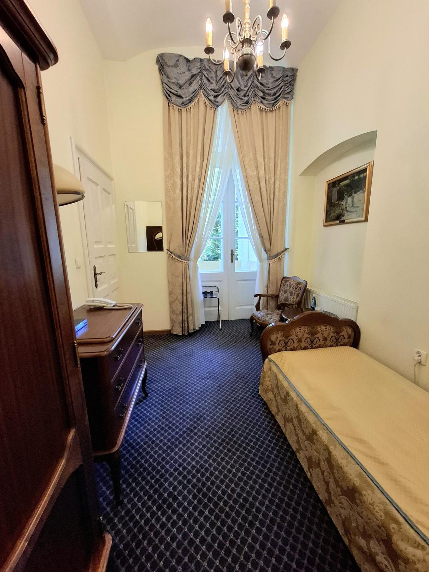 Palac Racot Kościan Dış mekan fotoğraf